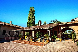 	Toskana Villa auf Weingut mit Pferden, Tennis & Wellness - 