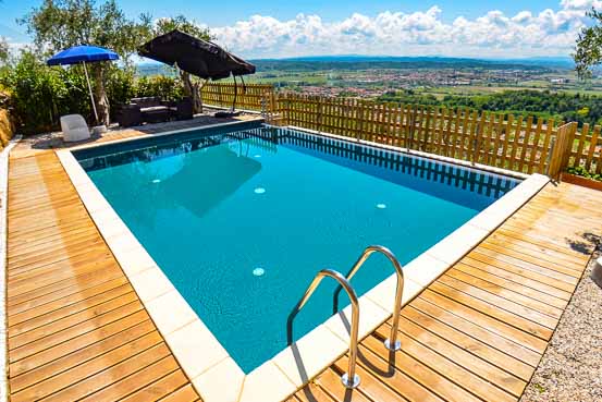 Tuscany cottage for families - pets wellcome
