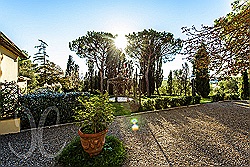 	Florenz Villa auf Weingut nahe Golfplatz